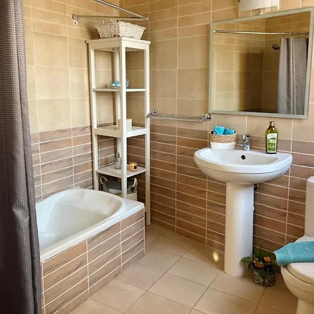 Nyaraló 250 Yo Tal-bambinu Boutique Xagħra