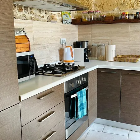 250 Yo Tal-bambinu Boutique * Xagħra