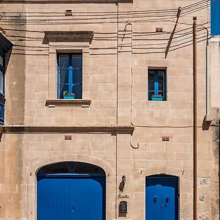 250 Yo Tal-bambinu Boutique * Xaghra