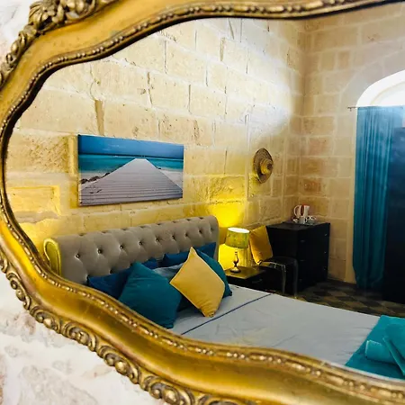 250 Yo Tal-bambinu Boutique *