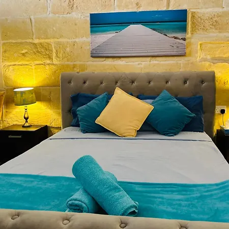 250 Yo Tal-bambinu Boutique * Xagħra