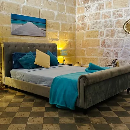 250 Yo Tal-bambinu Boutique Tatil Evi *