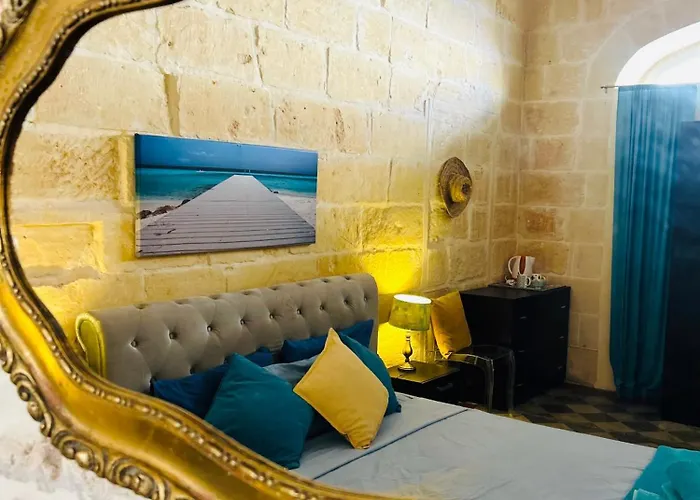 250 Yo Tal-bambinu Boutique *